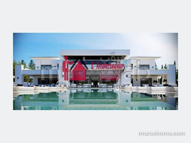 Villa de 2625m2 Ultra moderne BONNE AFFAIRE — Casablanca