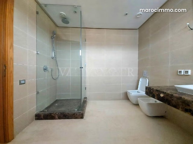 Location villa Neuve et Moderne 5 chambres 1130m2 Ain Diab, Casablanca — 5