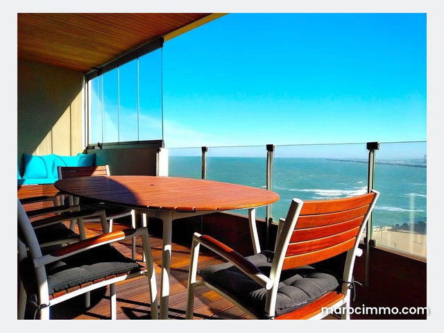 Bel appartement marina meublé front mer — 3