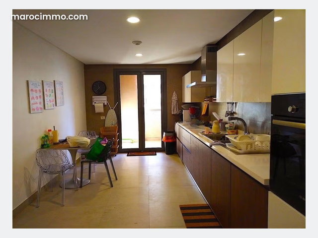 Bel appartement marina meublé front mer — 5