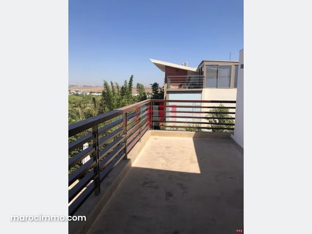 / Exclusivite/superbe villa front golf /4 chambres /bouskoura — 5