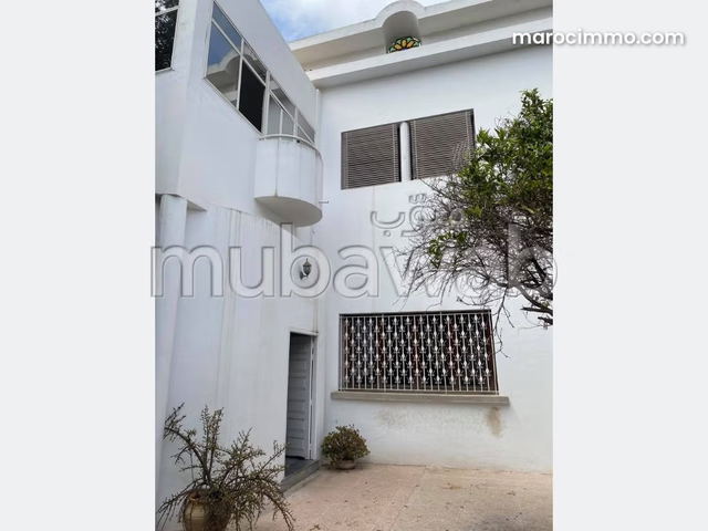 Commercial Corner Villa for Clinic etc at Polo — Casablanca