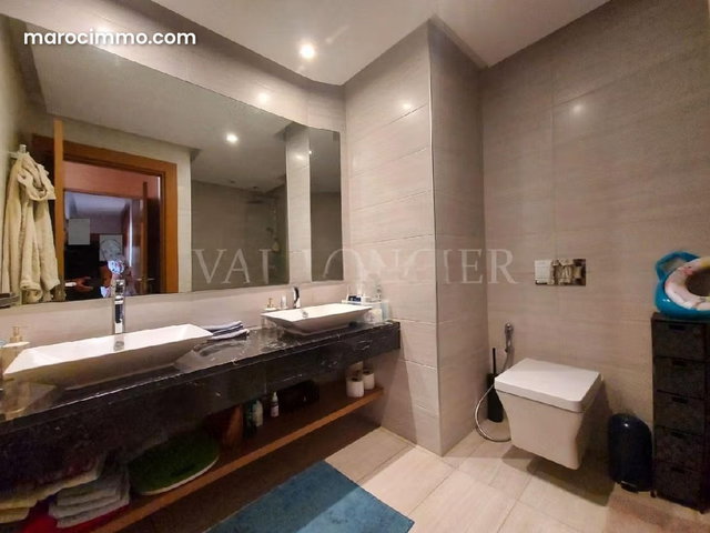 Location superbe appartement 3chambres avec terrasse étage élevé CFC, Casablanca — 4