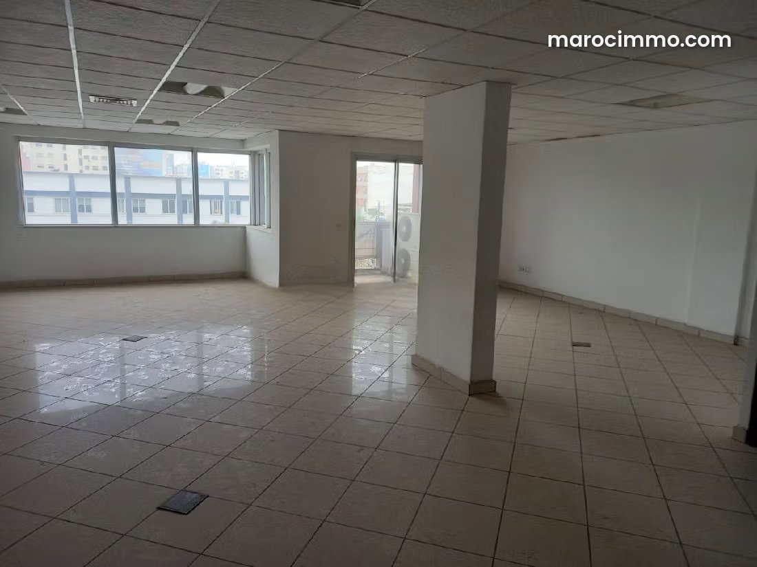 148 m² Office for Rent in Derb Ghallef, Casablanca — Casablanca