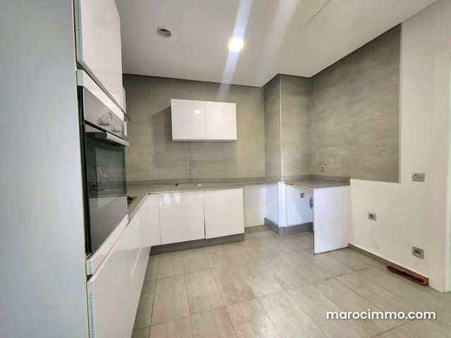 Un 2 chambres haut standing à vendre à CFC — 5