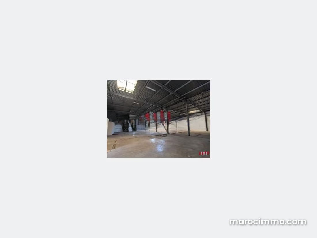 Local commercial 10 000 m² à louer, Bouskoura centre — Bouskoura