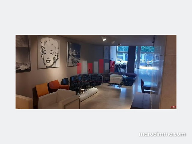 Local commercial premium de 575 m2 en plein bld biranzarane a la location — 5