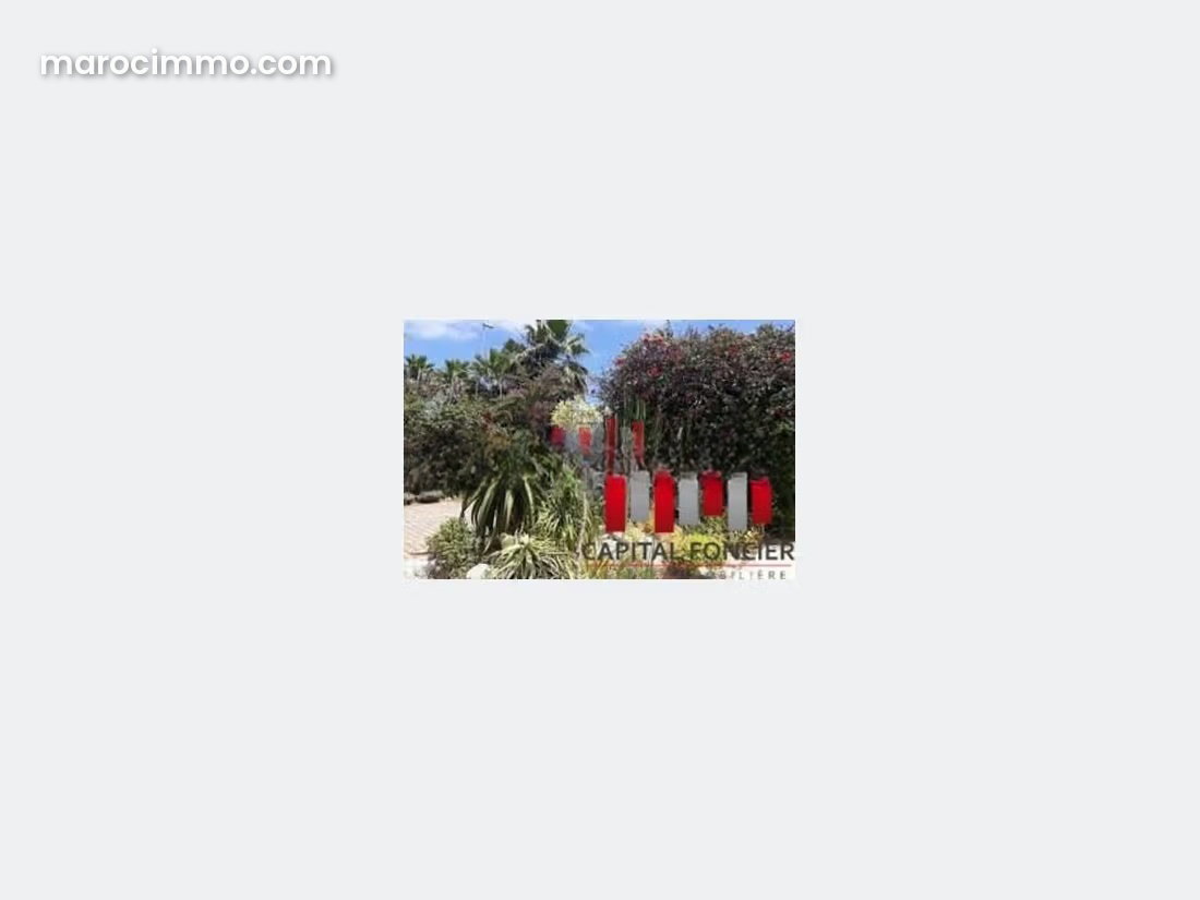Villa professionnelle 400 m² sur 800 m² de terrain, Maarif Casablanca — Casablanca