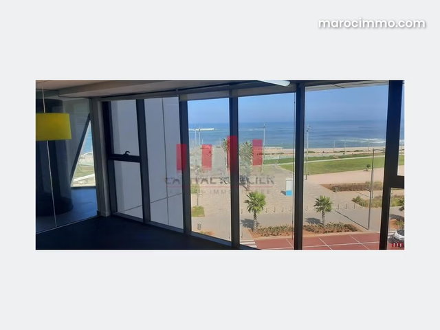 Premium Office Space of 107 m2 for Rent on the Corniche Boulevard with Sea View — 3