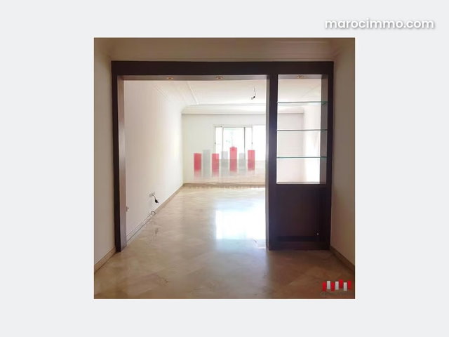 Gauthier joli appartement a louer vide, trois chambres, grande terrasse — 2