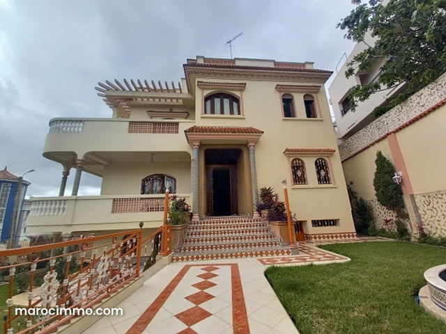 Large City Center Villa — Tangier
