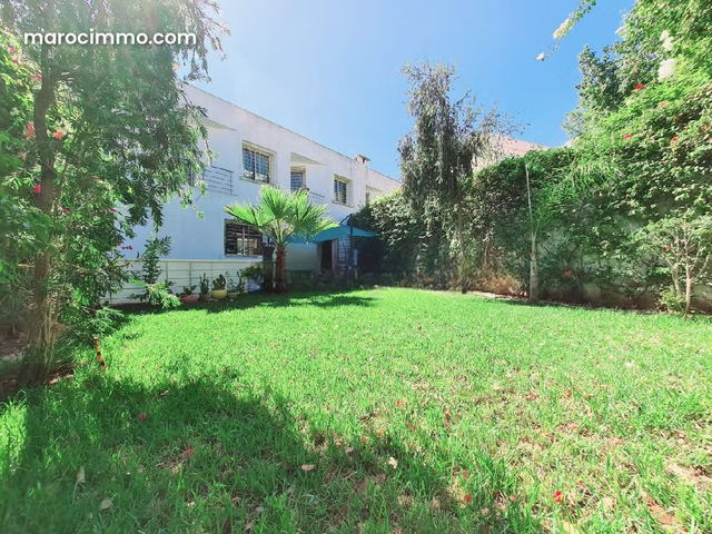 Villa à vendre au quartier laymoune — Casablanca
