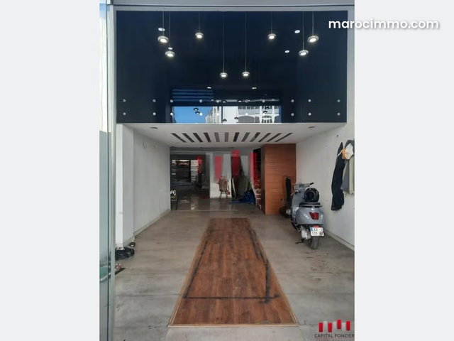 Local commercial premium en plein bld zerktouni de 180 m2 a la location — 4