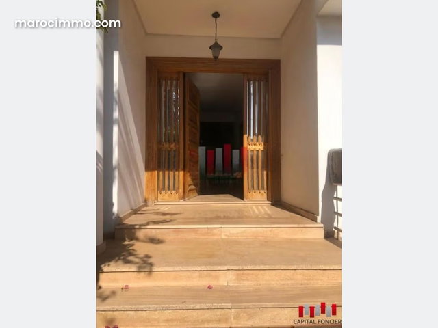 Villa professionnelle de 420 m2 de surface exploitable a la location a zenith sidi maarouf — 3