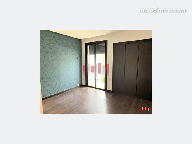 Rez jardin / deux chambres/ bouskoura — 5