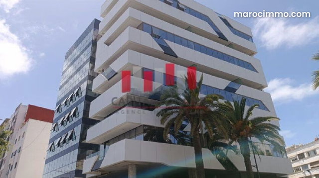 Plateau de bureau premium de 562 m2 en plein bld mly youssef a la location — 4