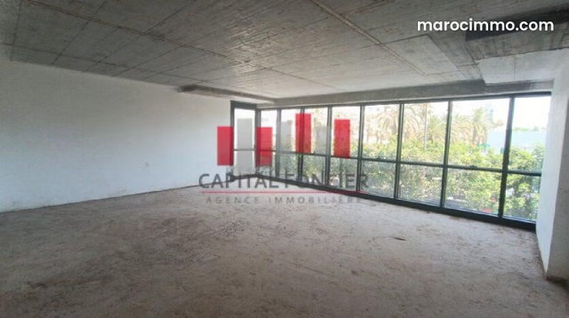 Plateau de bureau premium de 562 m2 en plein bld mly youssef a la location — 3