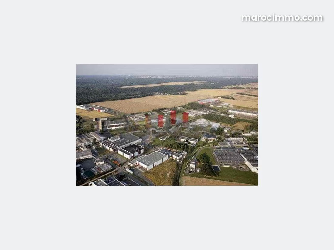 20,000 m² Industrial Land, Central Bouskoura, Highway Access — Bouskoura