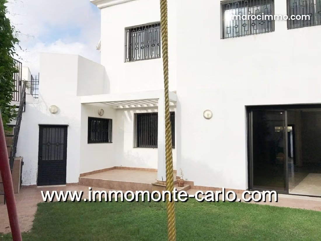 5-Bedroom Villa with 1,000 m² Garden, Riyad, Rabat — Rabat