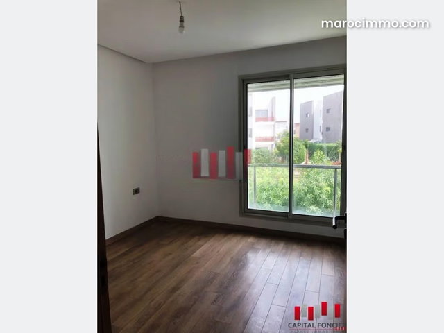 3 chambres /bouskoura/ vue sur jardin et piscine — 5