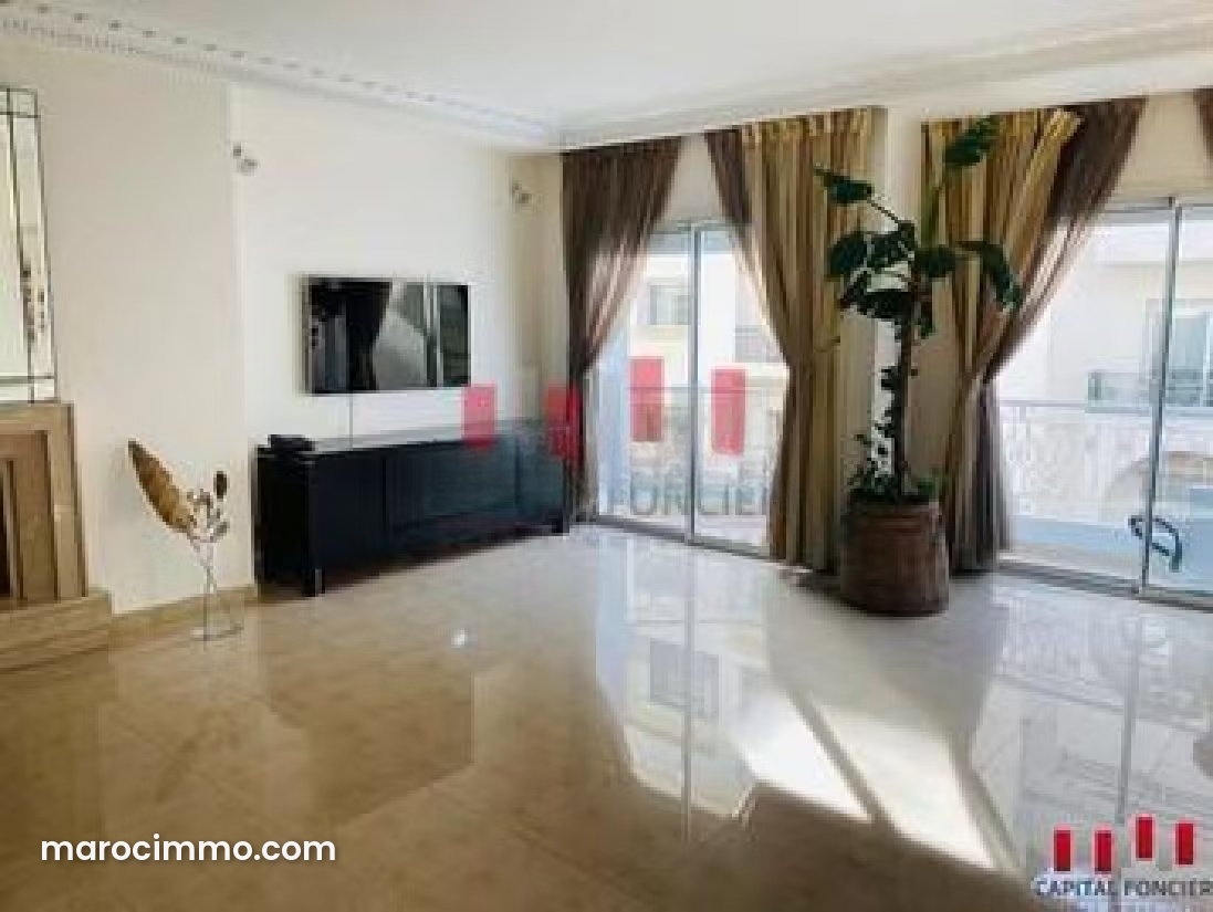 Furnished 6-Room Apartment with Garage, Racine, Casablanca — Casablanca