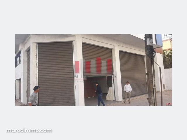 Local commercial premium en plein bld de 380m de surface utile a la location quartier 2 mars — 2