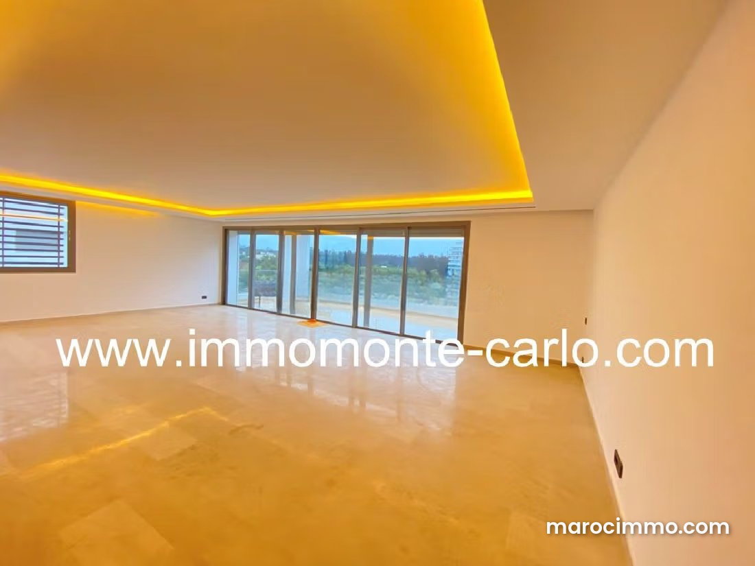 282 sqm Apartment, 4 Bedrooms with Terraces, Souissi, Rabat — Rabat