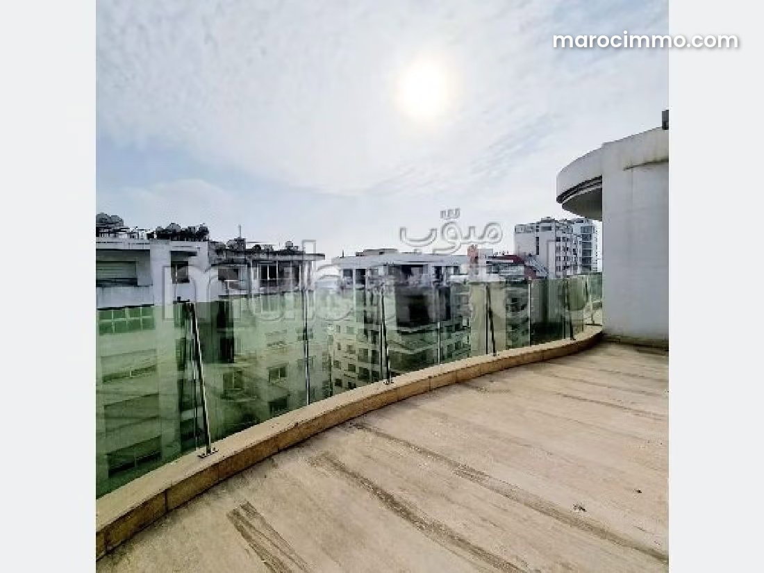 Appartement 255 m² avec terrasse, Racine, Casablanca — Casablanca