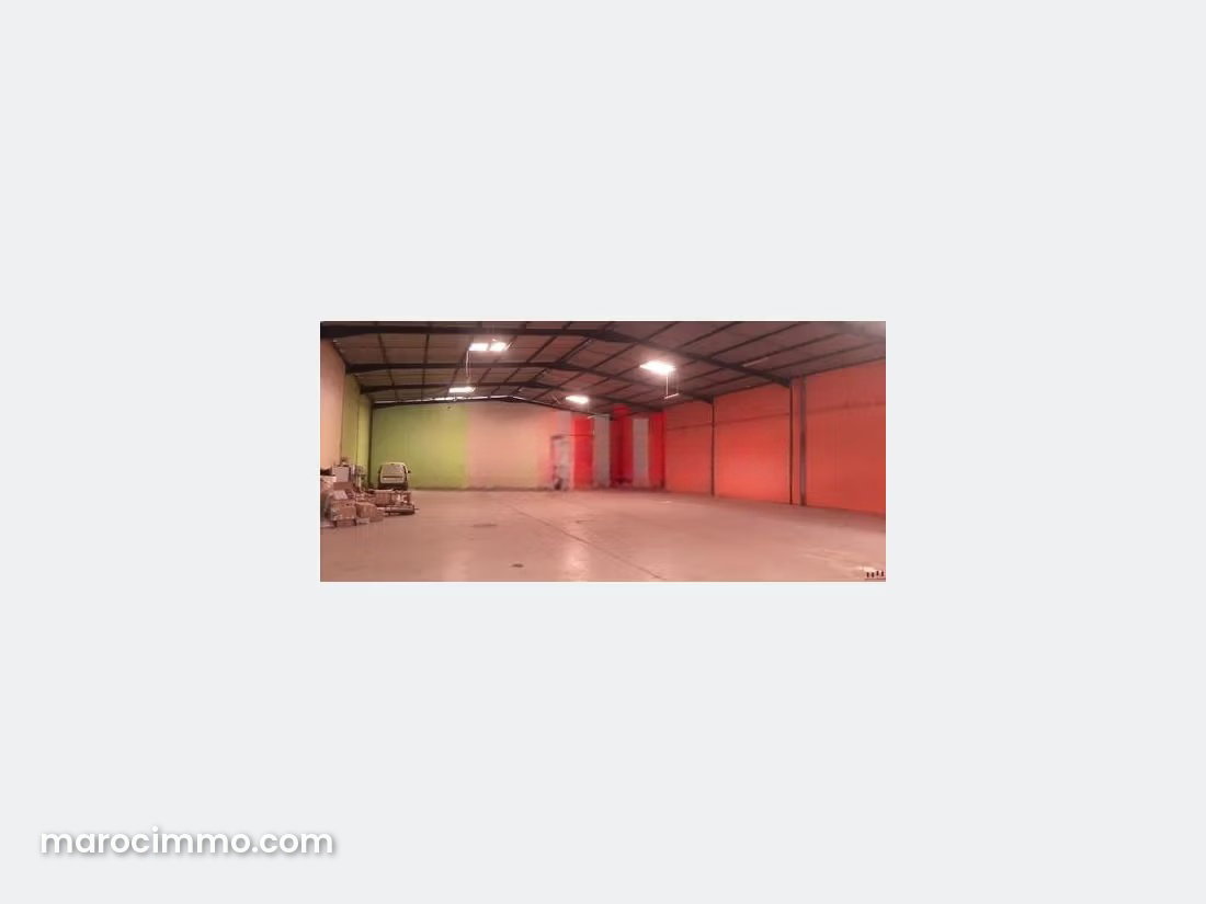 Local industriel 12 000 m², Franceville, Casablanca — Casablanca