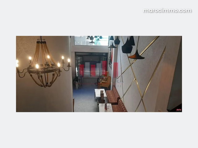 Restaurant aménagé et équipé de 314 m2 quartier bourgogne a la location — 4