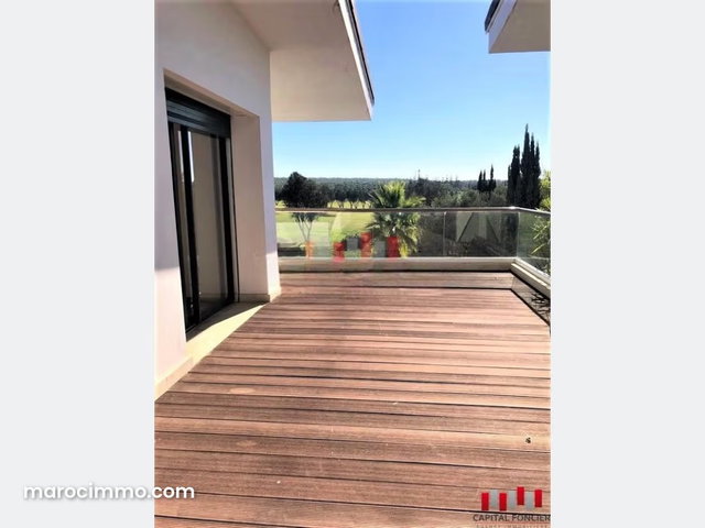 Magnifique villa /front golf/5 chambres / bouskoura — 5