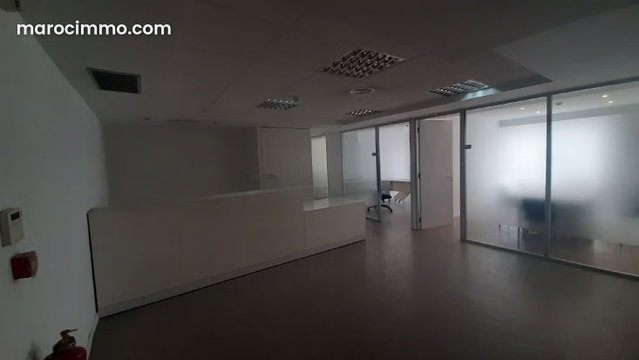 Bureau à louer 308m² à Anfa Casablanca — 4