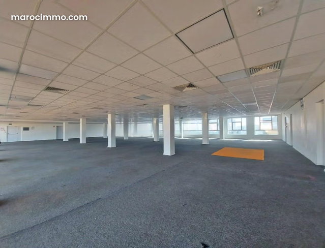 Office Building for Rent 3900m2 in Sidi Maarouf, Casablanca — 2