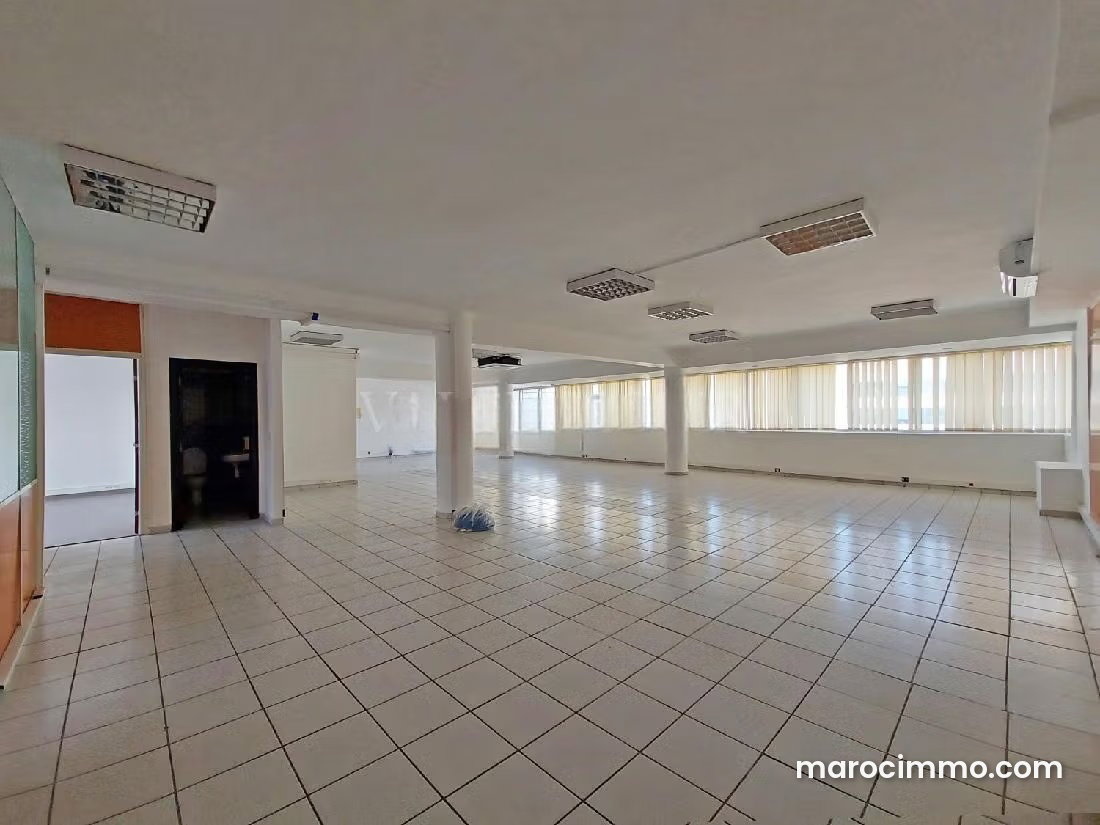 210 m² Office with Terrace, Hospitals District, Casablanca — Casablanca