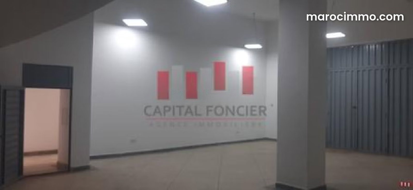 Local commercial industriel de 900 m² à louer à Dar Bouazza — Dar Bouazza