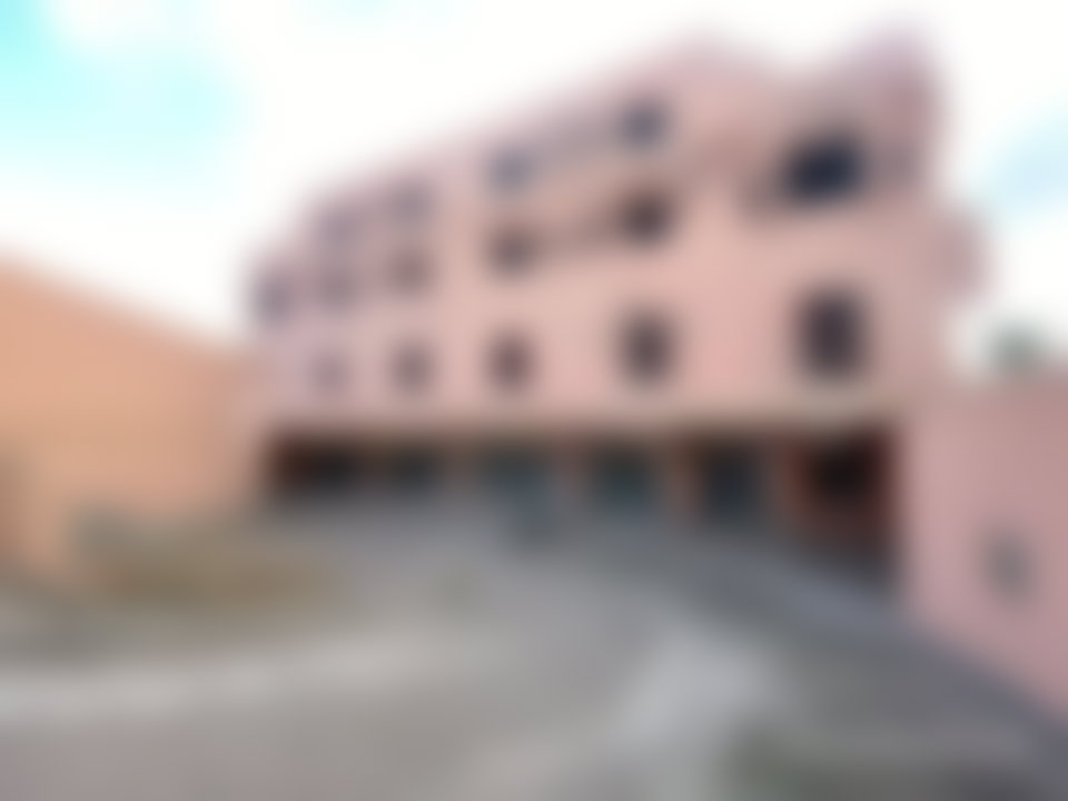 1,500 m² Commercial Building with Boulevard Storefront, Hay Targa