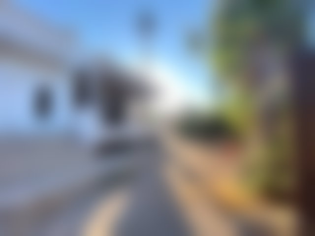 موقع تجاري واسع للإيجار في حي النخيل بمراكش — 2