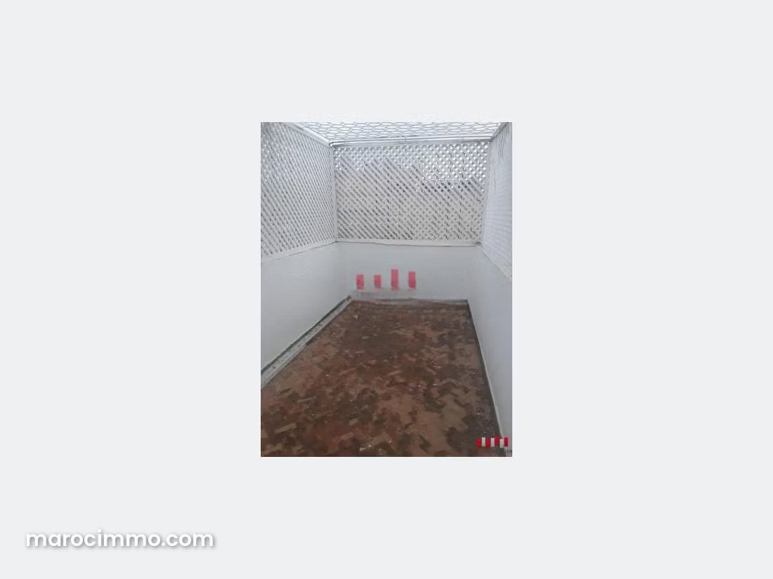 Apartment with Terrace for Rent in Racine, Casablanca — Casablanca