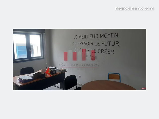 Villa a usage professionnel avec autorisation crèche maternelle collège lycée de 470 m de surface utile sur 2 niveaux a la vente en plein quartier Anfa — 3