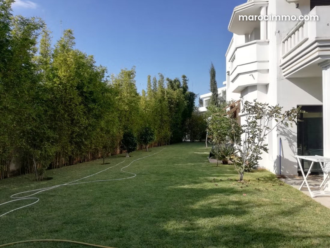 4-Bedroom Villa with Garden, Californie, Casablanca — Casablanca