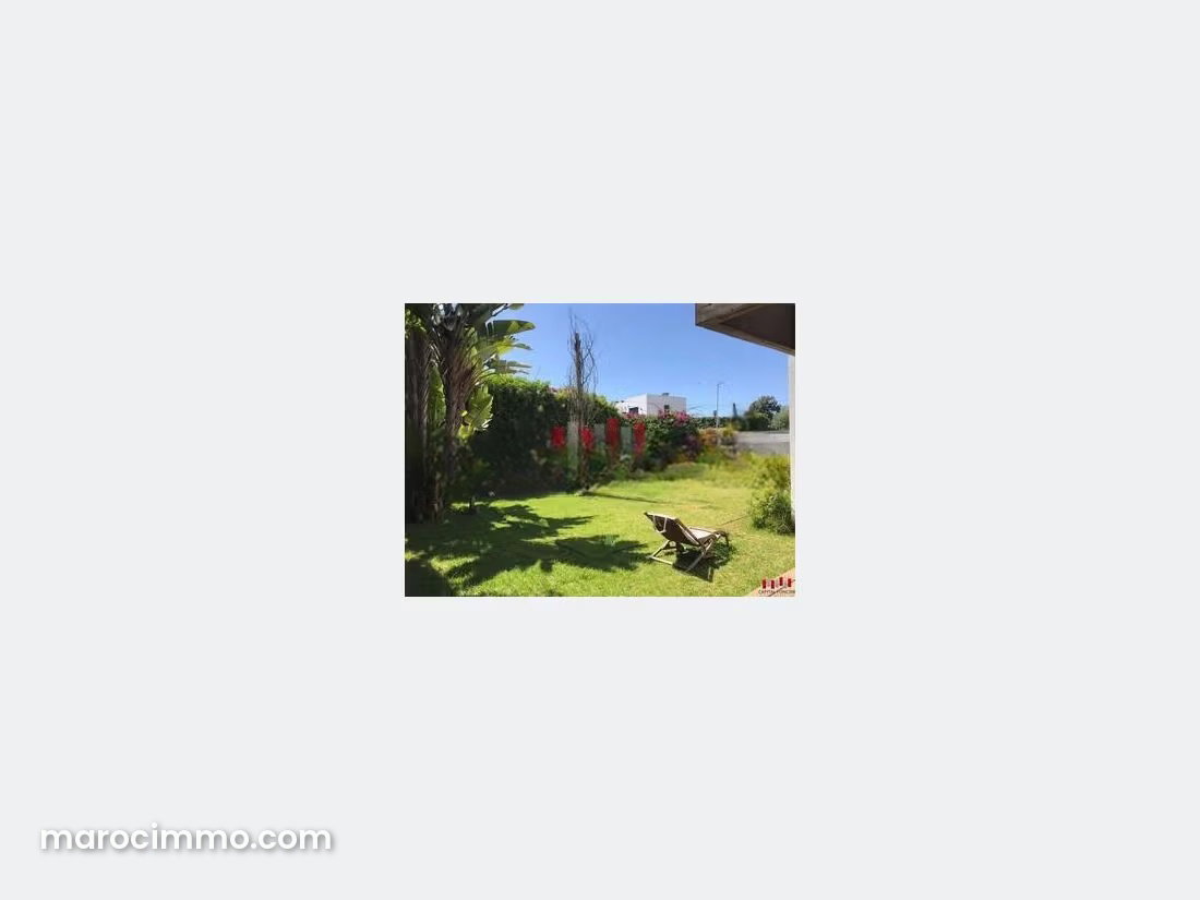 780 sqm villa with garden, Longchamps, Casablanca — Casablanca