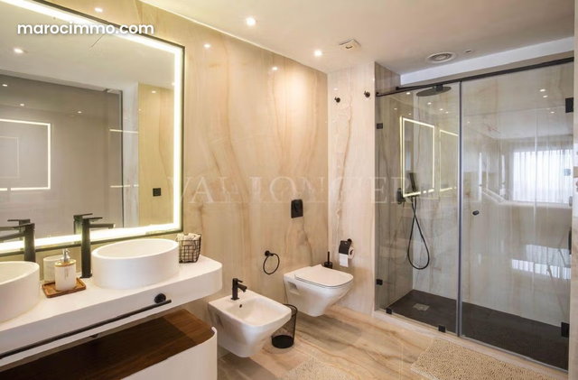 Location Exceptionnel appartement meublé 291m2 avec terrasse et vue sur mer La Corniche, Casablanca — 5