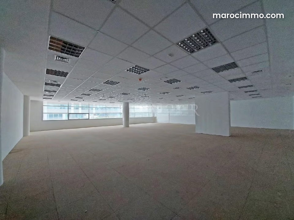 Office for rent 450m2 Marina, Casablanca
