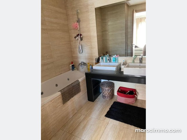Luxury Golf-Facing Apartment for Rent Fully Furnished — 4