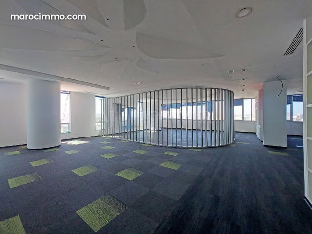 Location bureau 1220m2 Marina, Casablanca — 2