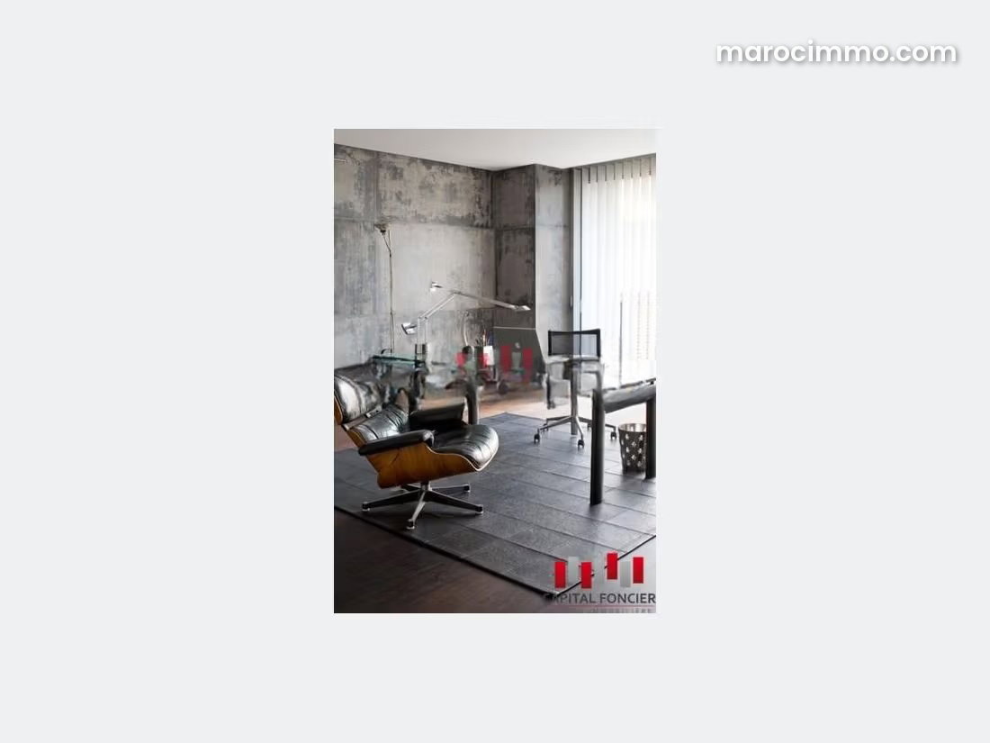 430 m² Office Villa for Sale in Oasis, Casablanca — Casablanca