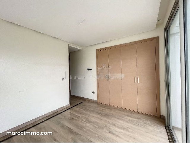Superbe appartement à louer vide à Bouskoura. 2 pièces, piscine — 4