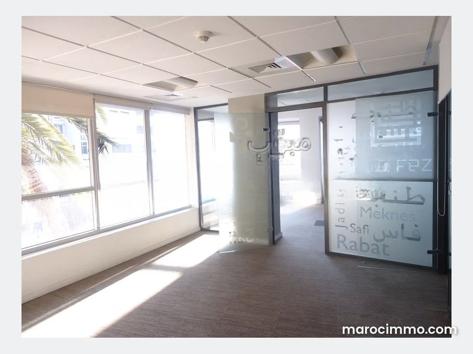 Plateau de bureau LPB582 de 290 m² a bd Anfa