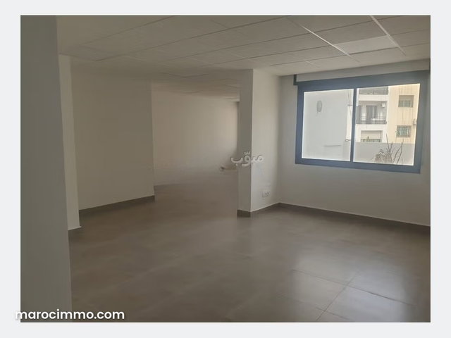 Plateau de bureau LPB676 de 150 m² à Racine — 2