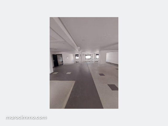 Des plateaux bureau neuf à louer à l agdal — 2